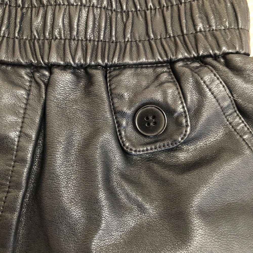 Black Faux Leather Pull on Sexy Whimsigoth Short Shorts Rocker Gothic Sz XS - Picture 4 of 10